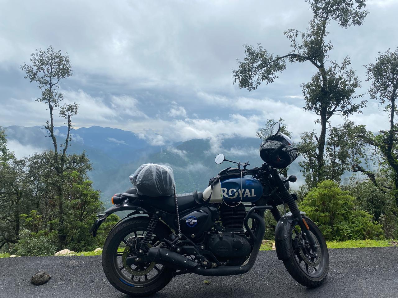 Hunter 350 motorcycle in the hills